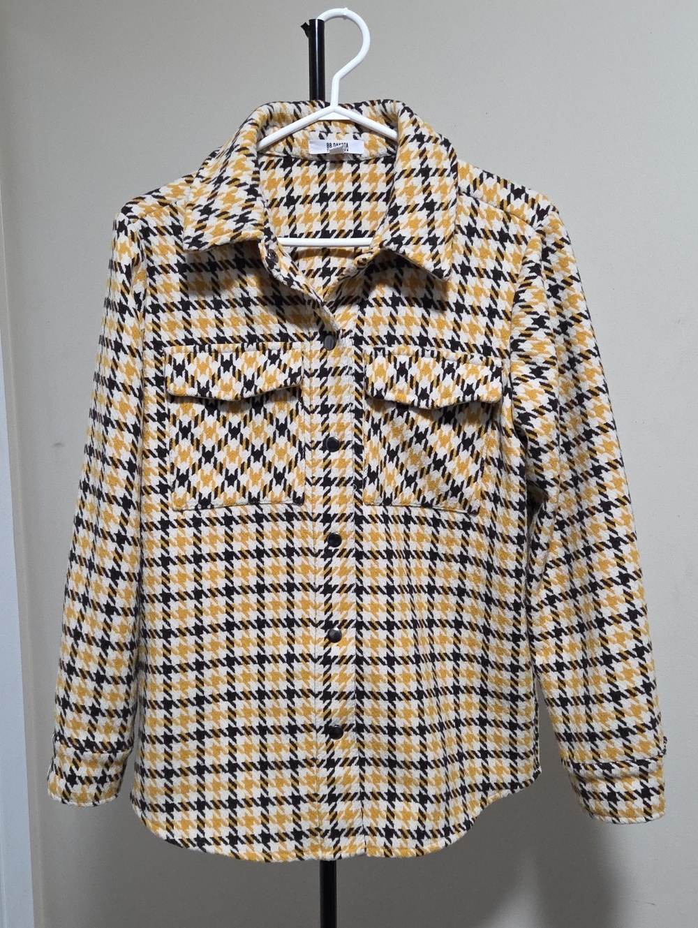 BB Dakota Wool Blend Yellow and Black Houndstooth Utility Shacket
